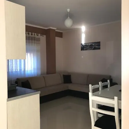 Apartment Fjori's *
